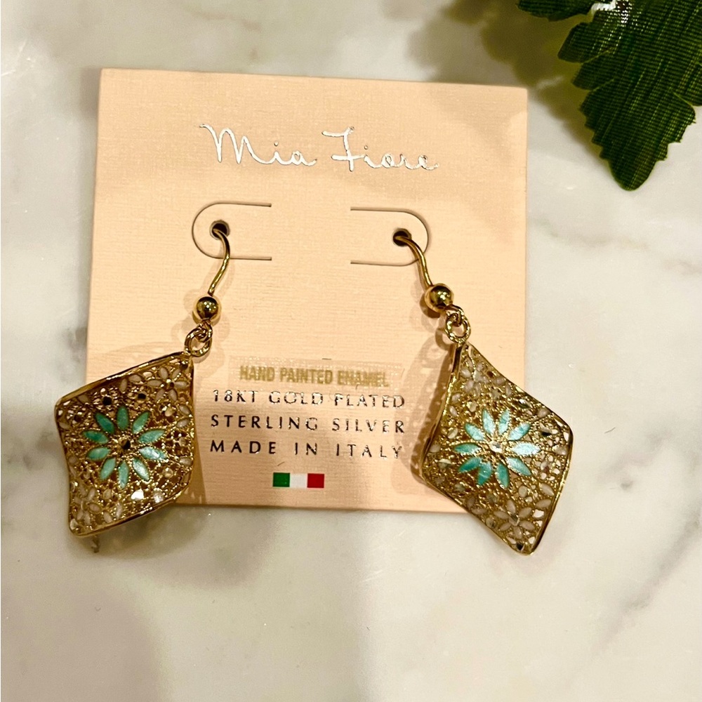 Mia Fiore 18k Plated Sterling Silver earrings - Picture 2 of 5